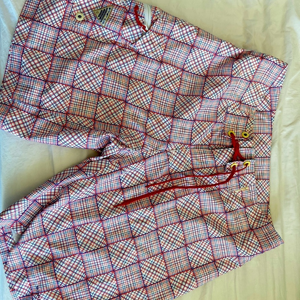 Columbia Men’s Board shorts Size 34